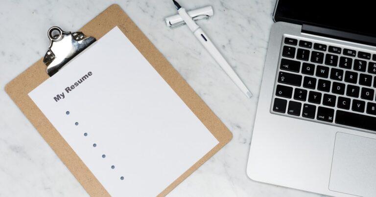 AI tools write client proposals freelancer