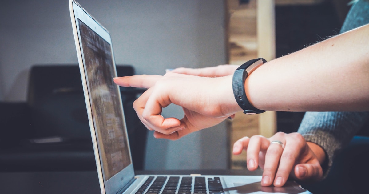 Best secure messaging apps for remote workers in 2026 encrypted chat comparison